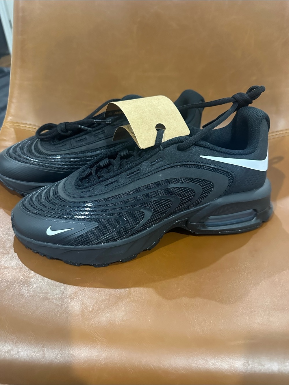 Nike Men’s Black Air Max Running Shoes NWT